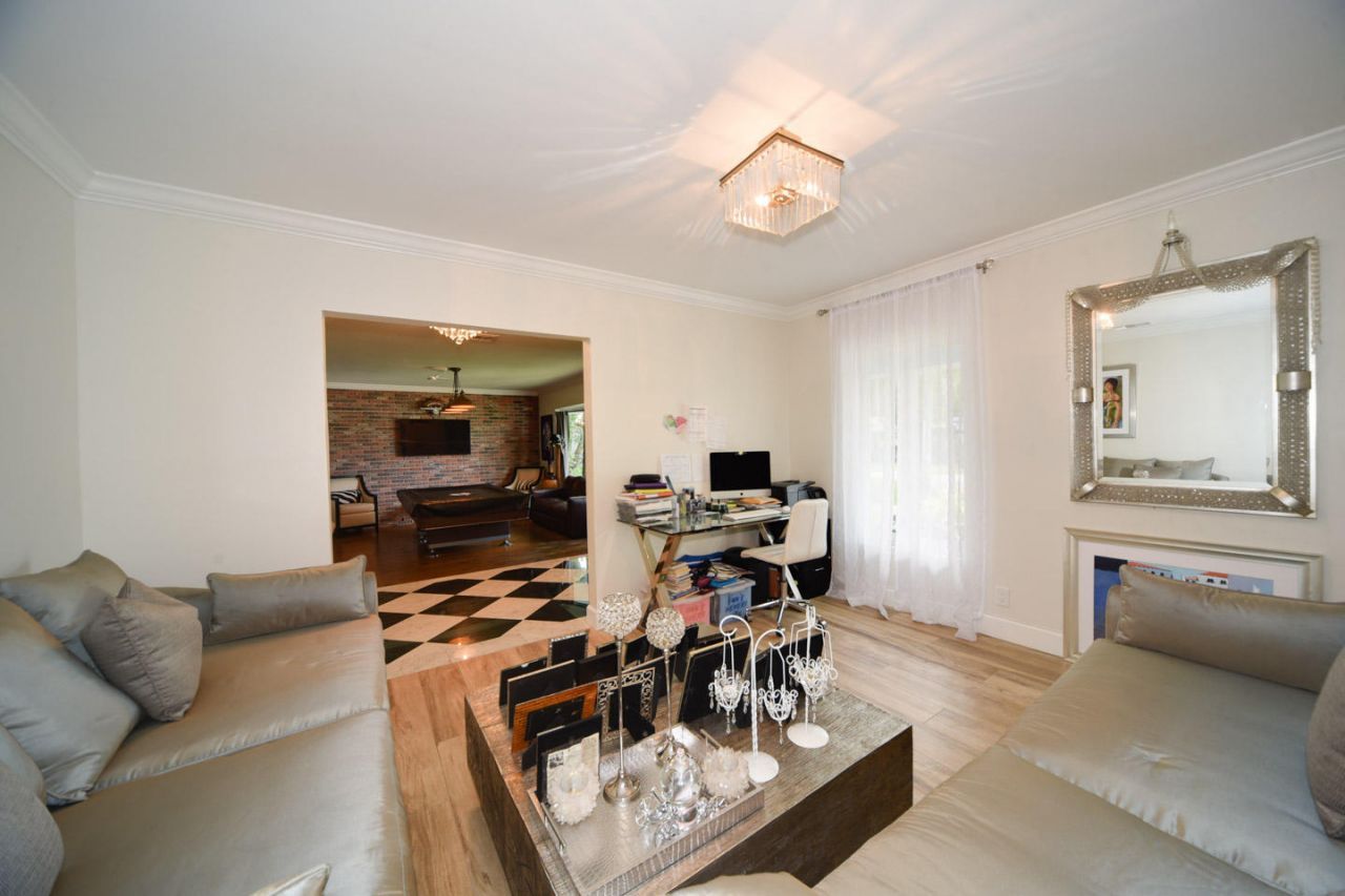 110 SW 11th Avenue, Boca Raton, FL 33486 Photo