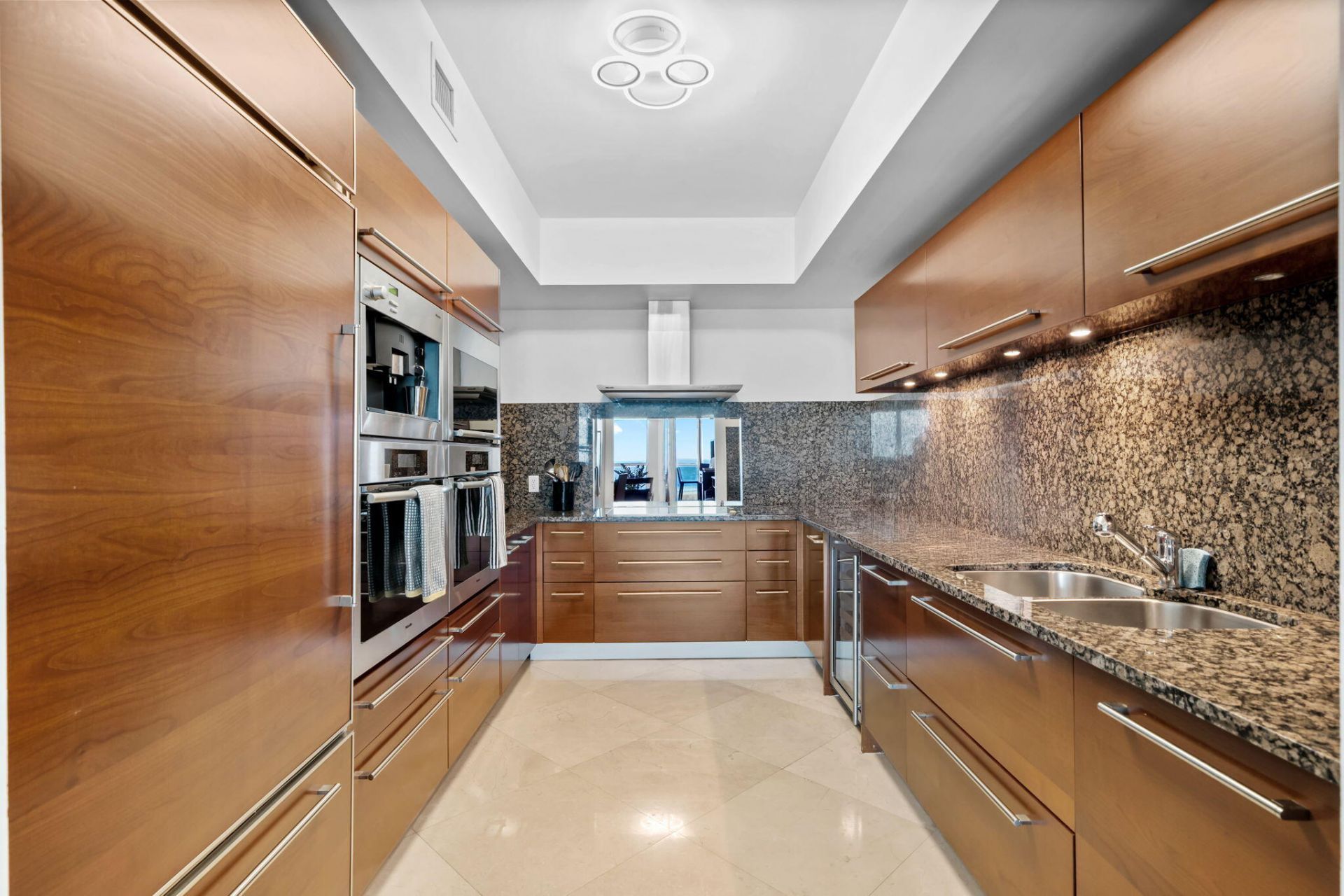 101 S Fort Lauderdale Beach Boulevard, Unit 2004, Fort Lauderdale, FL 33316 Photo