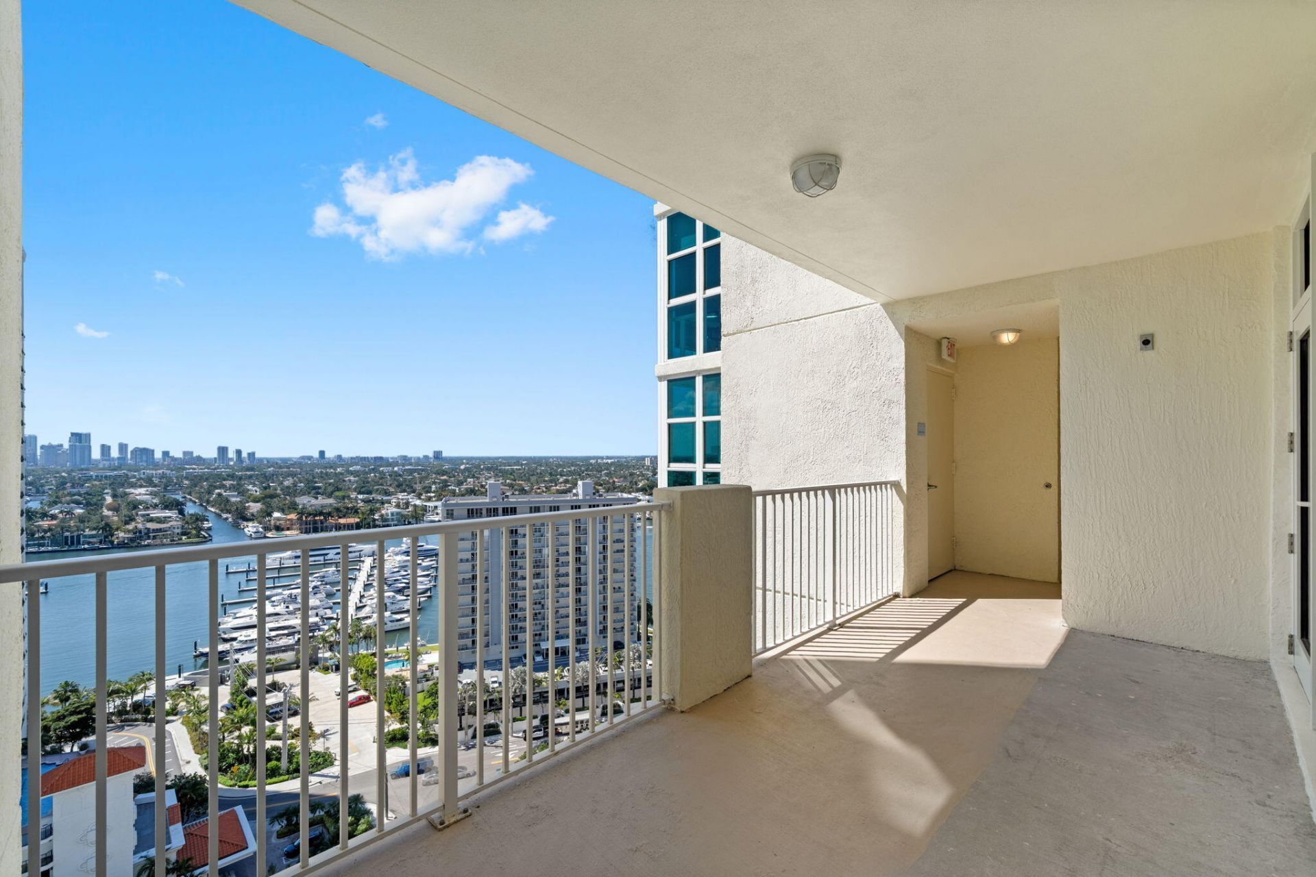 101 S Fort Lauderdale Beach Boulevard, Unit 2004, Fort Lauderdale, FL 33316 Photo