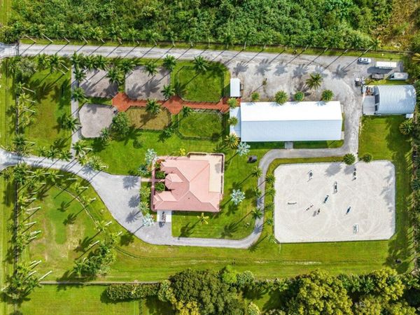 2587 Skipiks Way, Wellington, FL 33470