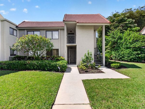 5561 Fairway Park Drive, Unit 104, Boynton Beach, FL 33437