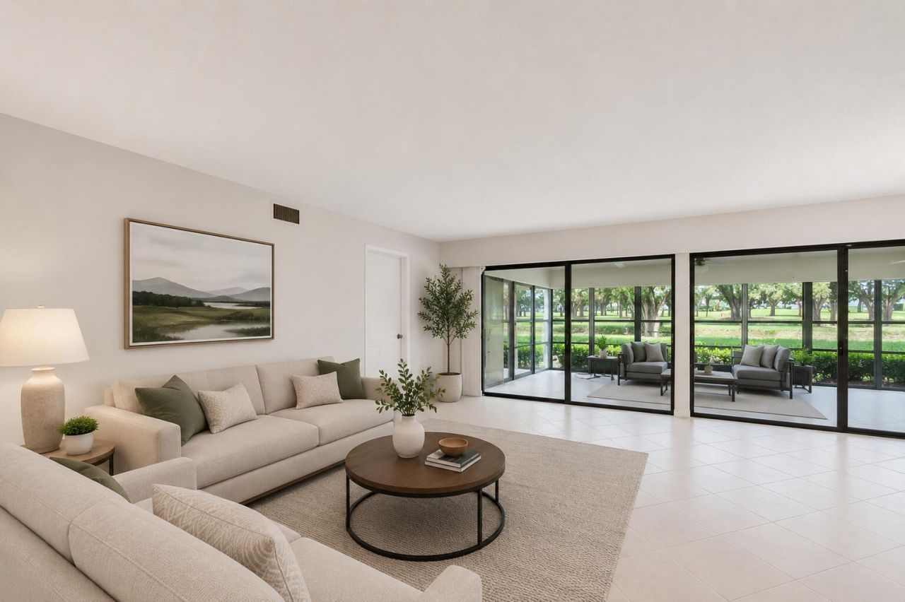 5561 Fairway Park Drive, Unit 104, Boynton Beach, FL 33437 Photo