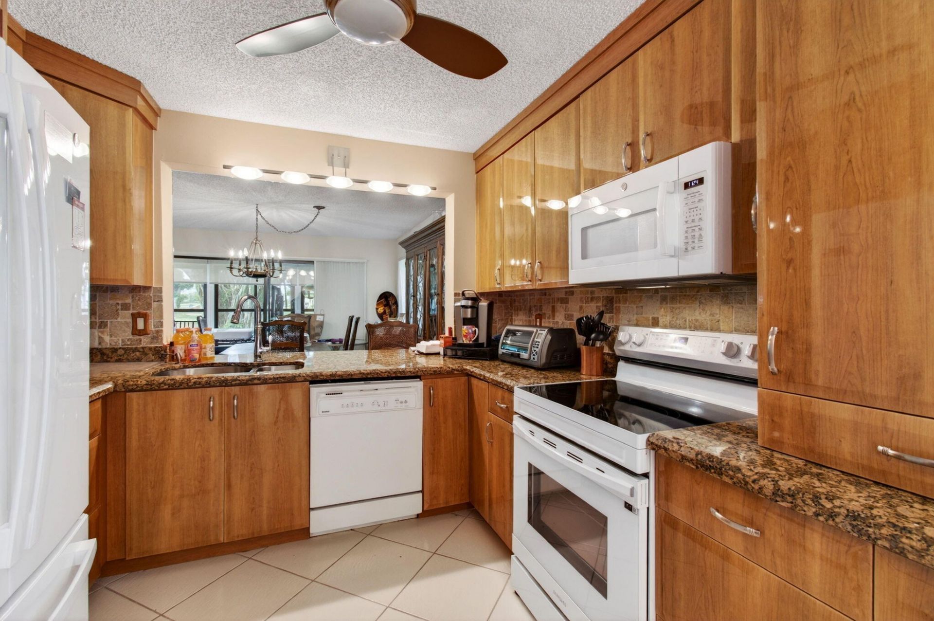 5561 Fairway Park Drive, Unit 104, Boynton Beach, FL 33437 Photo