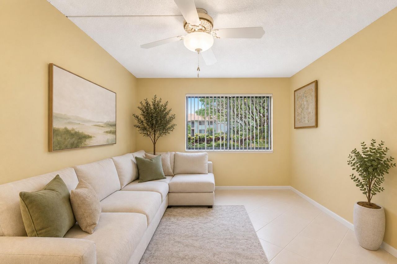 5561 Fairway Park Drive, Unit 104, Boynton Beach, FL 33437 Photo