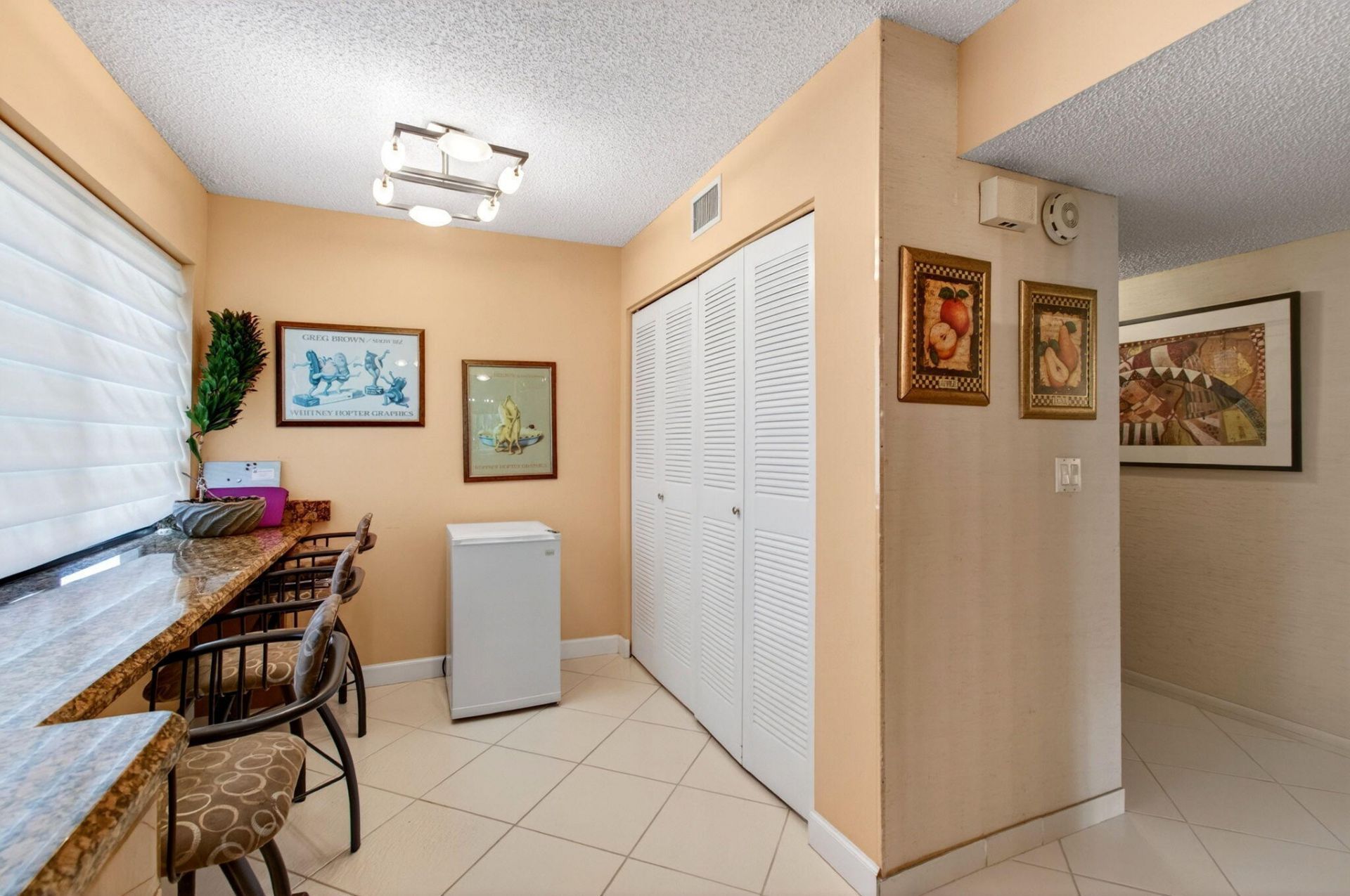 5561 Fairway Park Drive, Unit 104, Boynton Beach, FL 33437 Photo