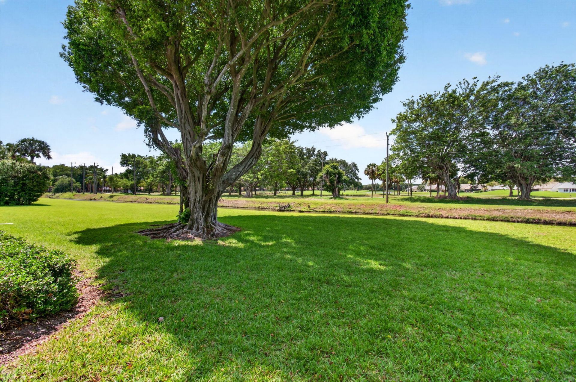5561 Fairway Park Drive, Unit 104, Boynton Beach, FL 33437 Photo