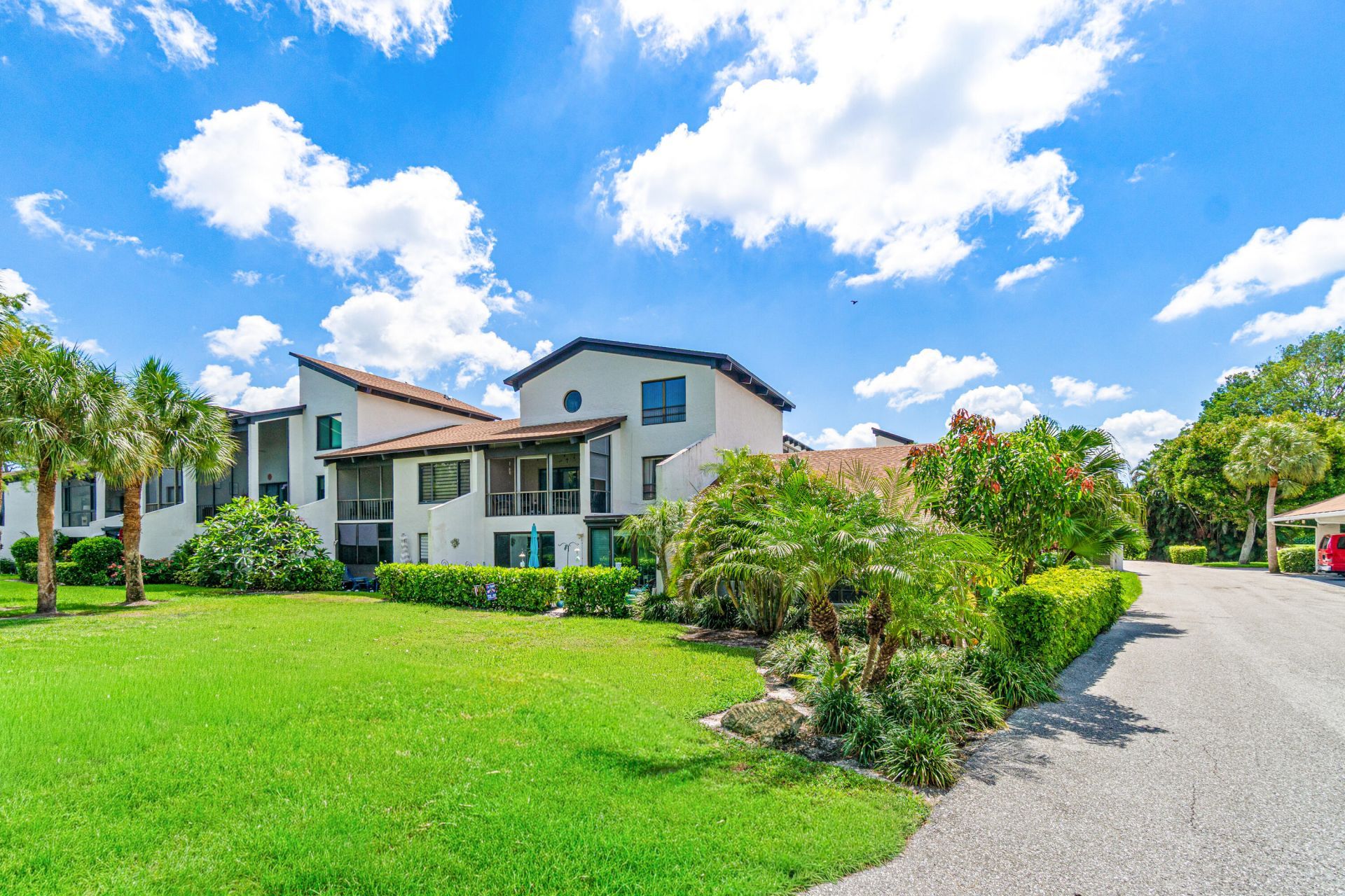 900 Greensward Lane, Unit 114-g, Delray Beach, FL 33445 Photo