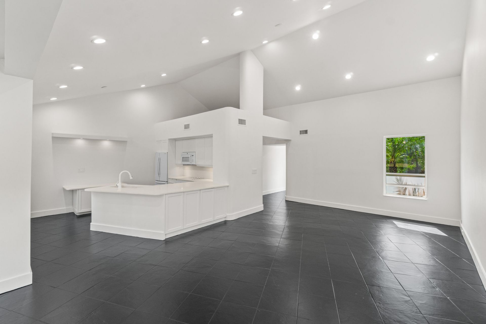 900 Greensward Lane, Unit 114-g, Delray Beach, FL 33445 Photo