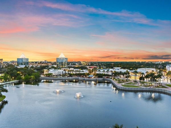 3620 Gardens Parkway, Unit 902b, Palm Beach Gardens, FL 33410