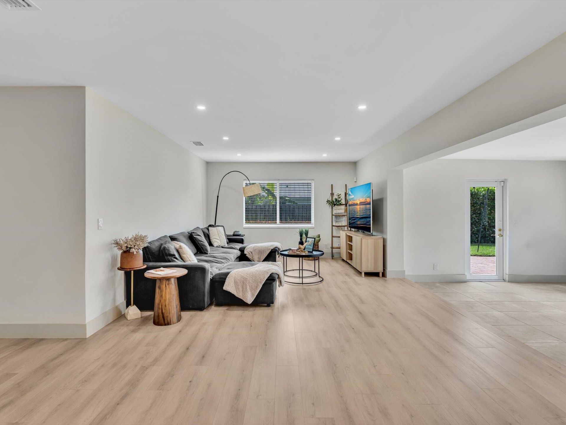 3904 Lowson Boulevard, Delray Beach, FL 33445 Photo