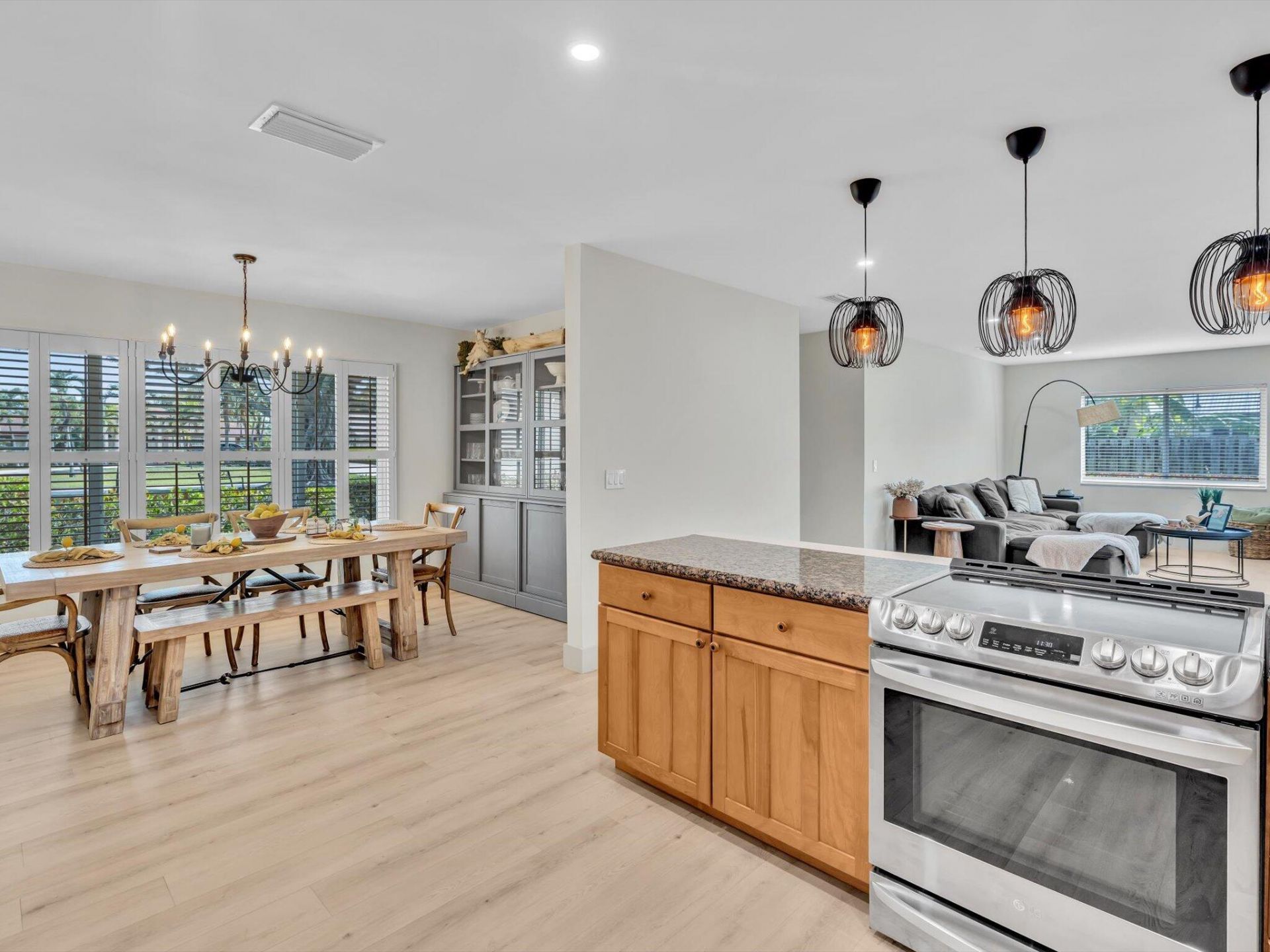 3904 Lowson Boulevard, Delray Beach, FL 33445 Photo