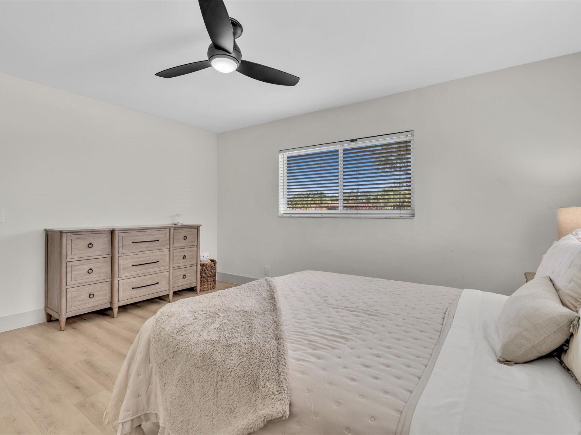 3904 Lowson Boulevard, Delray Beach, FL 33445 Photo