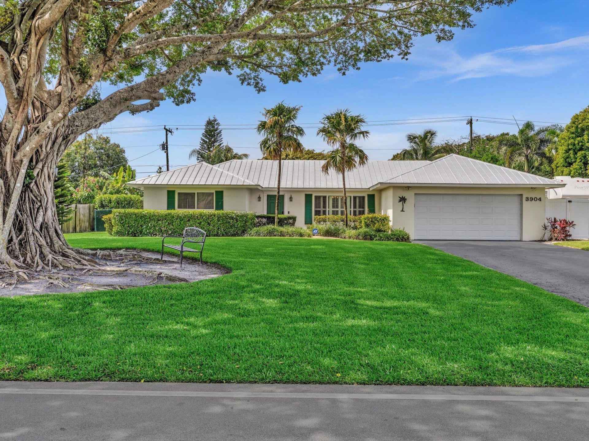 3904 Lowson Boulevard, Delray Beach, FL 33445 Photo