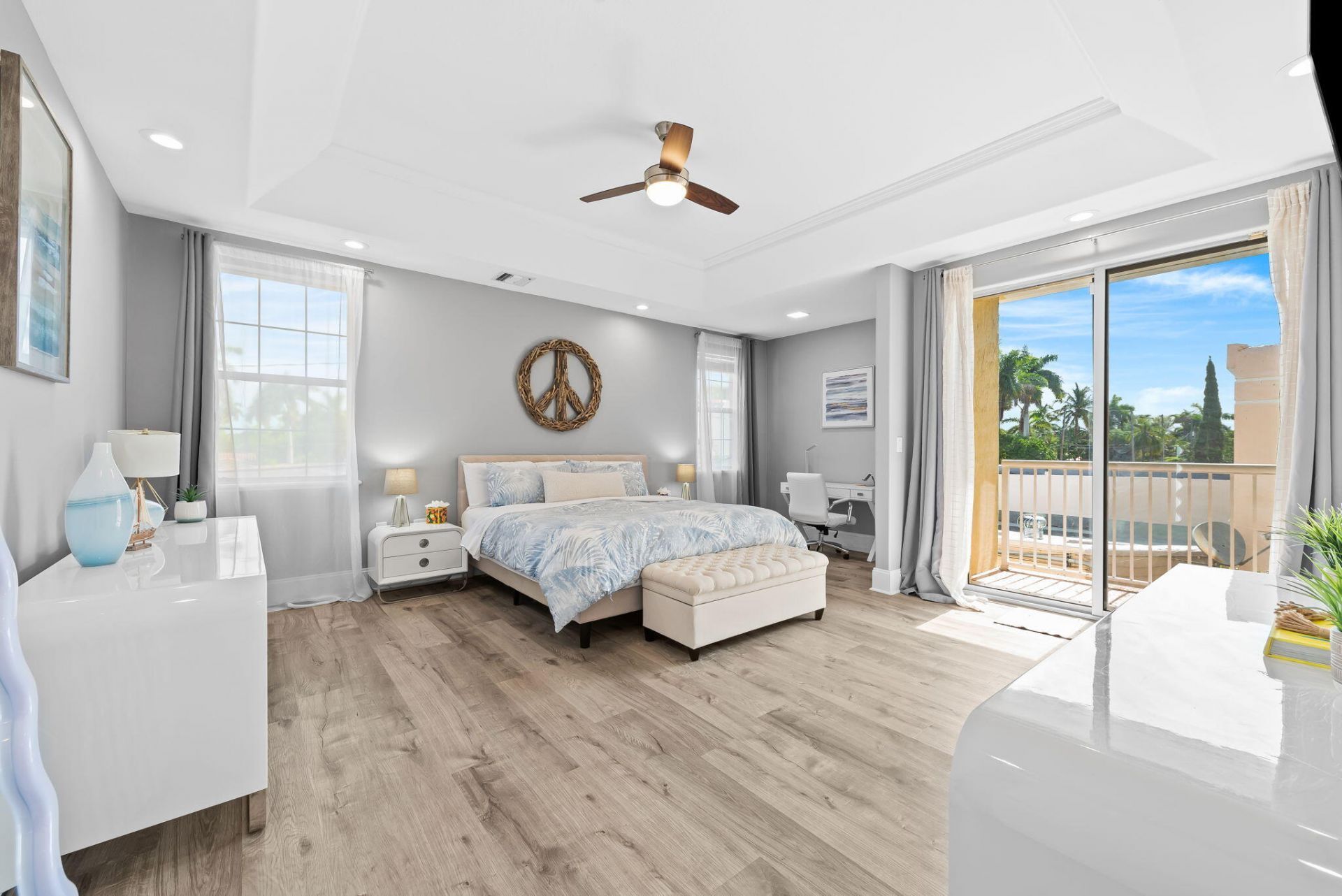 919 Hollywood Boulevard, Hollywood, FL 33019 Photo