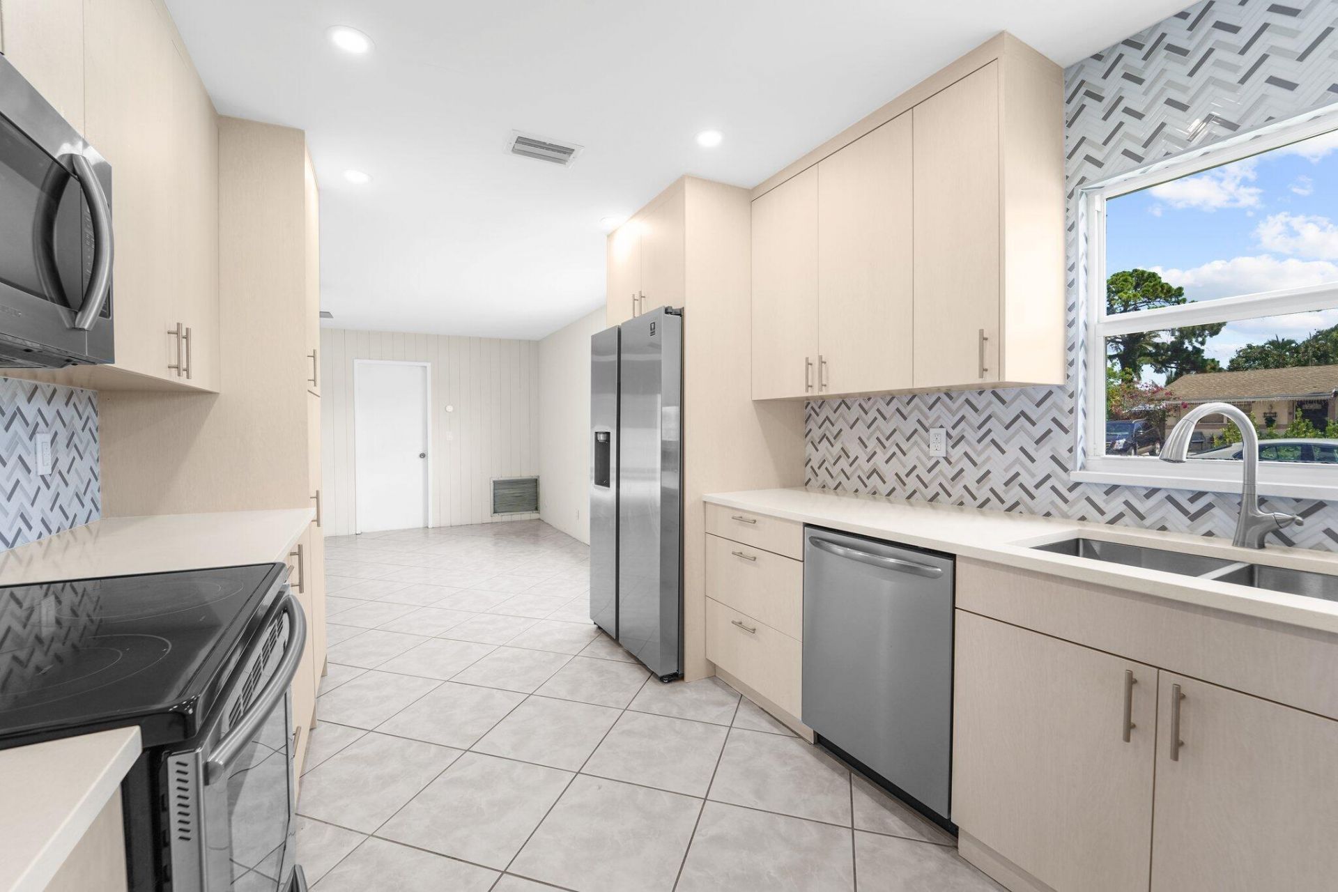 5066 NW 3rd Avenue, Boca Raton, FL 33431 Photo