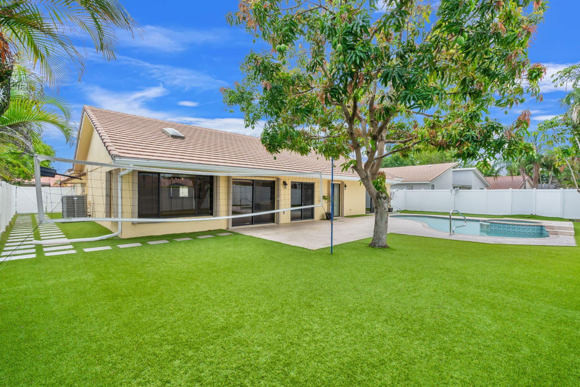 21111 Escondido Way, Boca Raton, FL 33433 Photo
