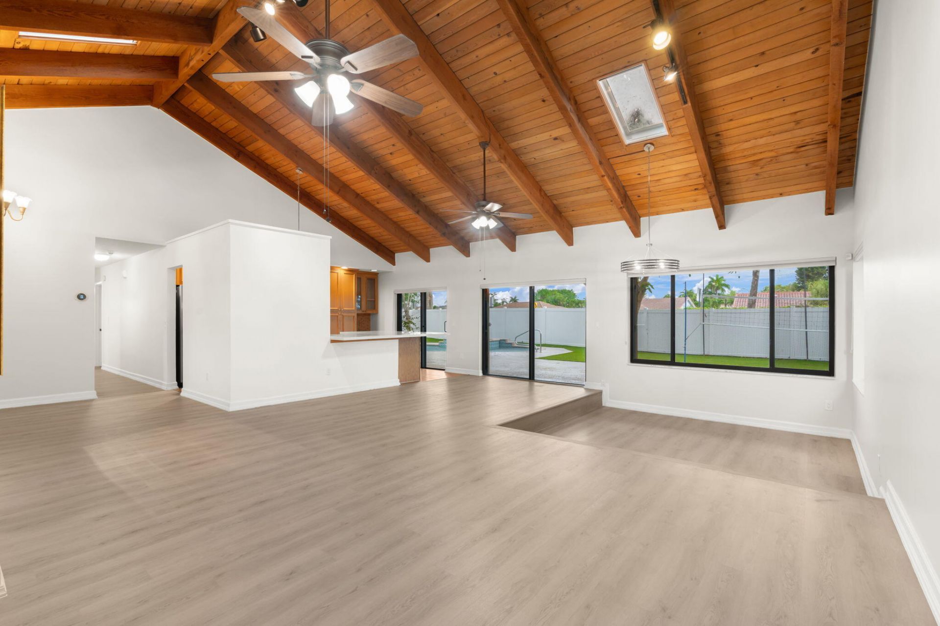 21111 Escondido Way, Boca Raton, FL 33433 Photo