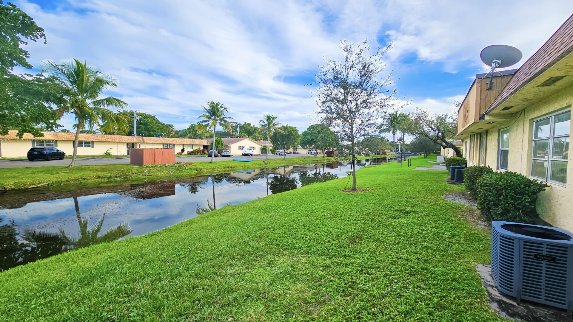 416 Lakeside Drive, Unit 129, Margate, FL 33063 Photo