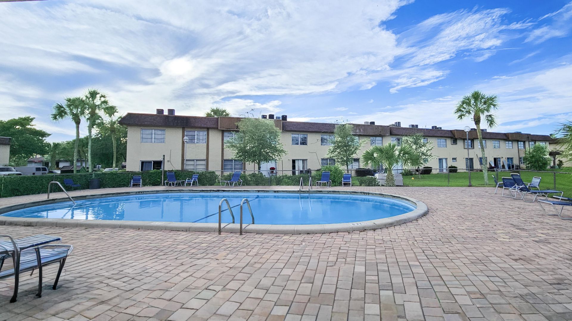 416 Lakeside Drive, Unit 129, Margate, FL 33063 Photo
