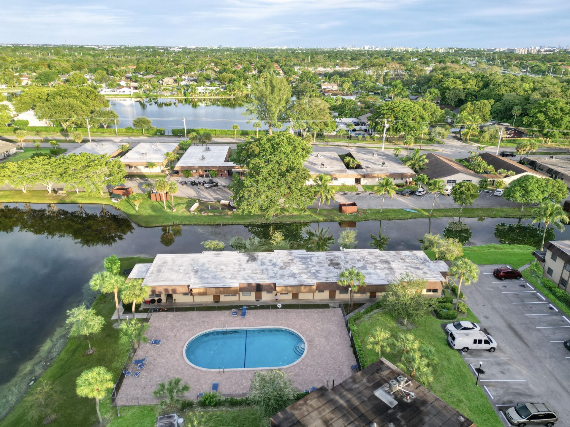 416 Lakeside Drive, Unit 129, Margate, FL 33063 Photo