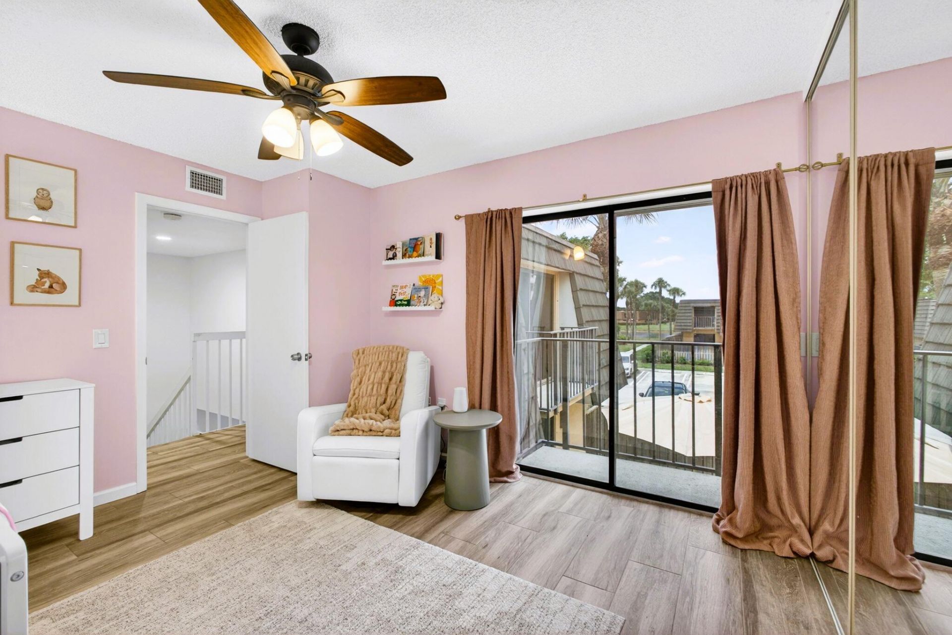 801 8th Way, West Palm Beach, FL 33407 Photo