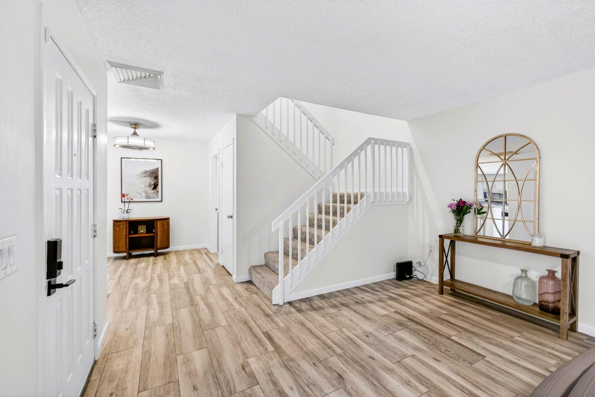 801 8th Way, West Palm Beach, FL 33407 Photo