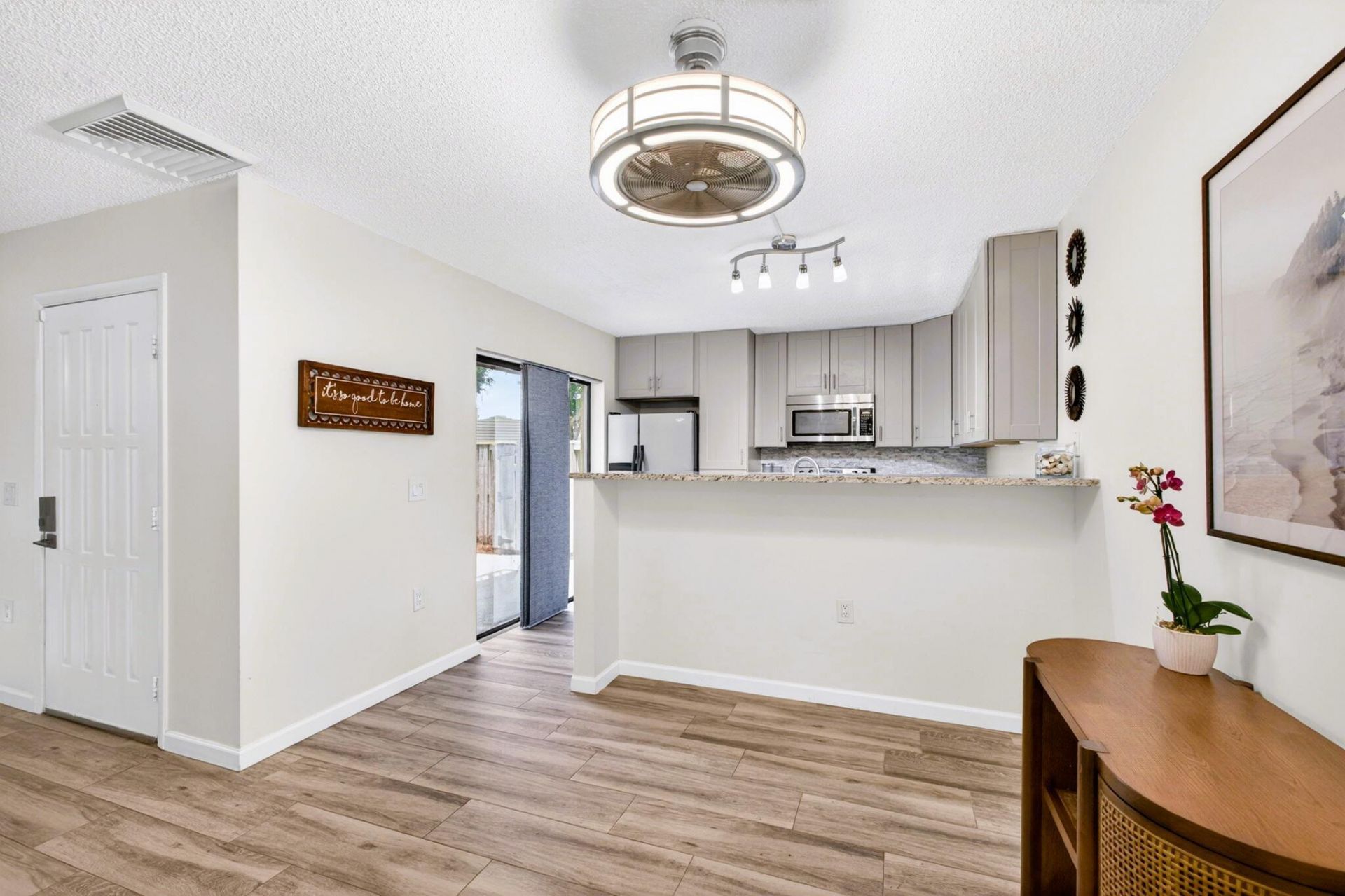 801 8th Way, West Palm Beach, FL 33407 Photo