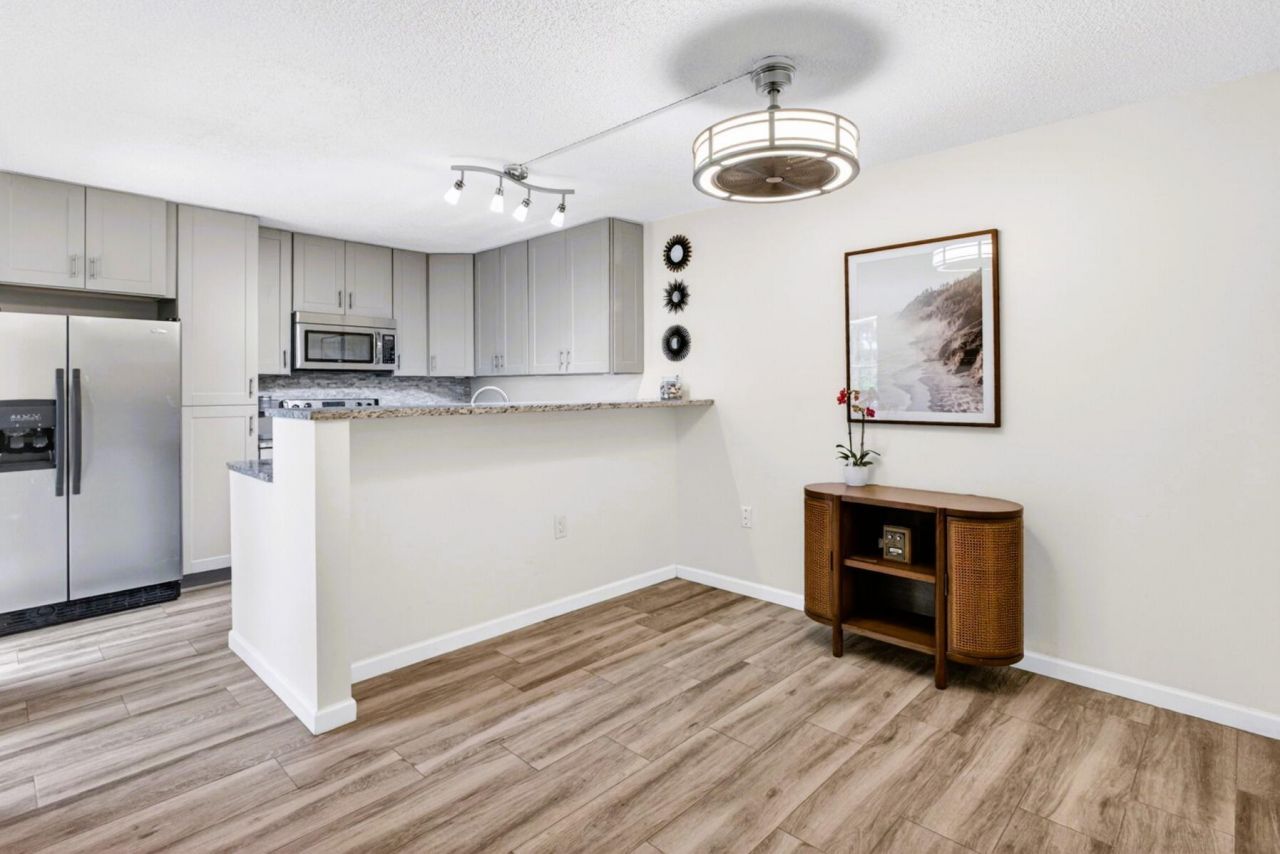 801 8th Way, West Palm Beach, FL 33407 Photo
