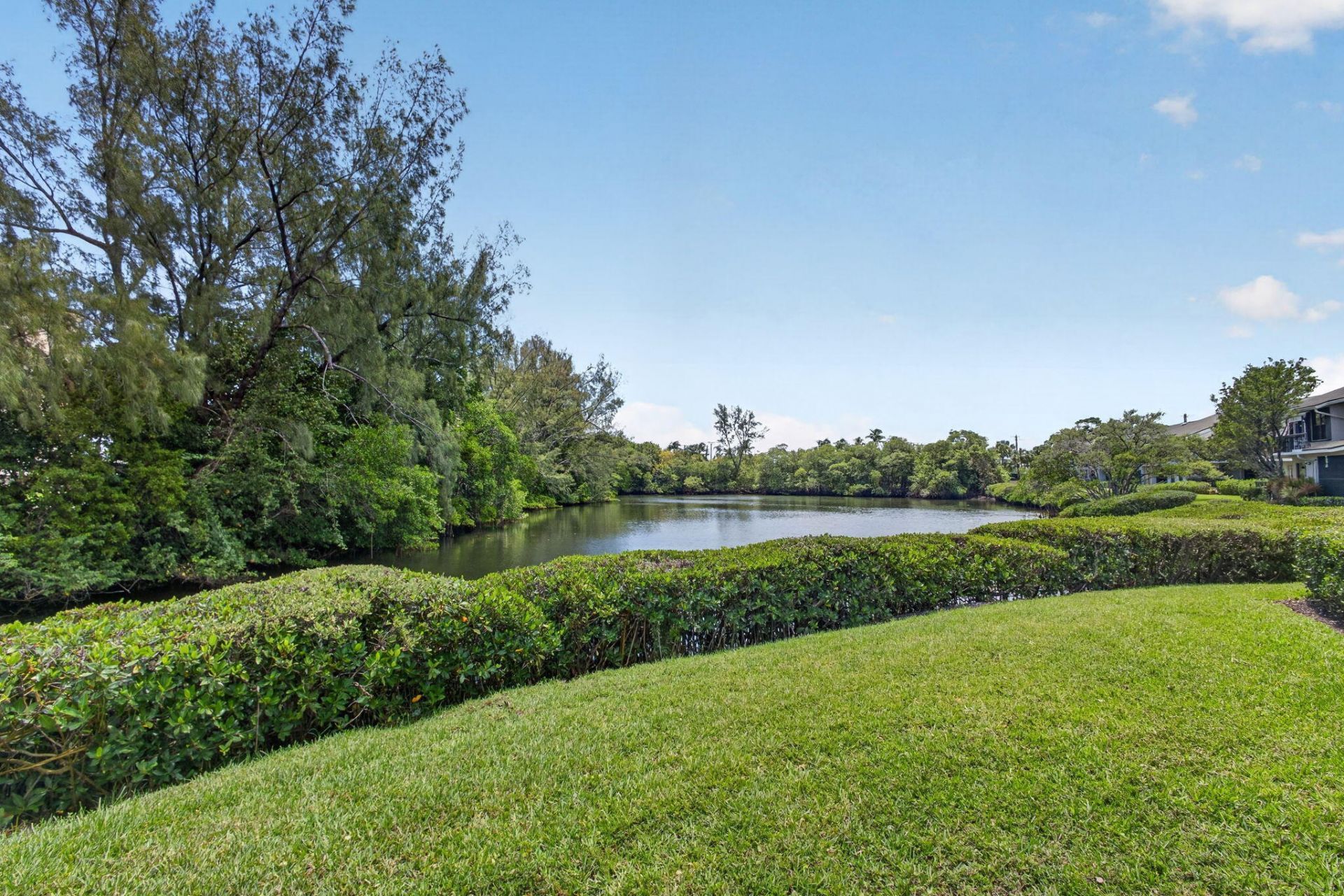 2104 Fairway Drive S, Jupiter, FL 33477 Photo
