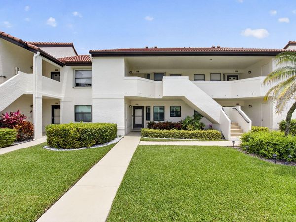 5907 Parkwalk Drive, Boynton Beach, FL 33472