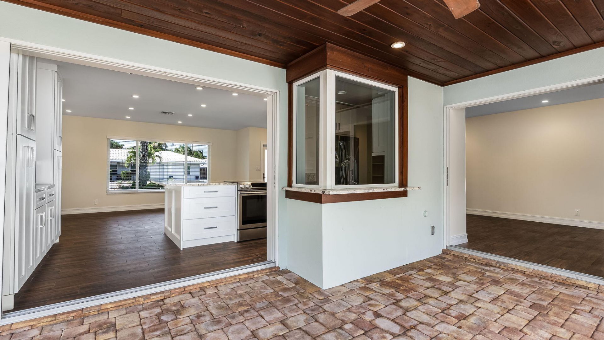 1041 SW 4th Street, Boca Raton, FL 33486 Photo