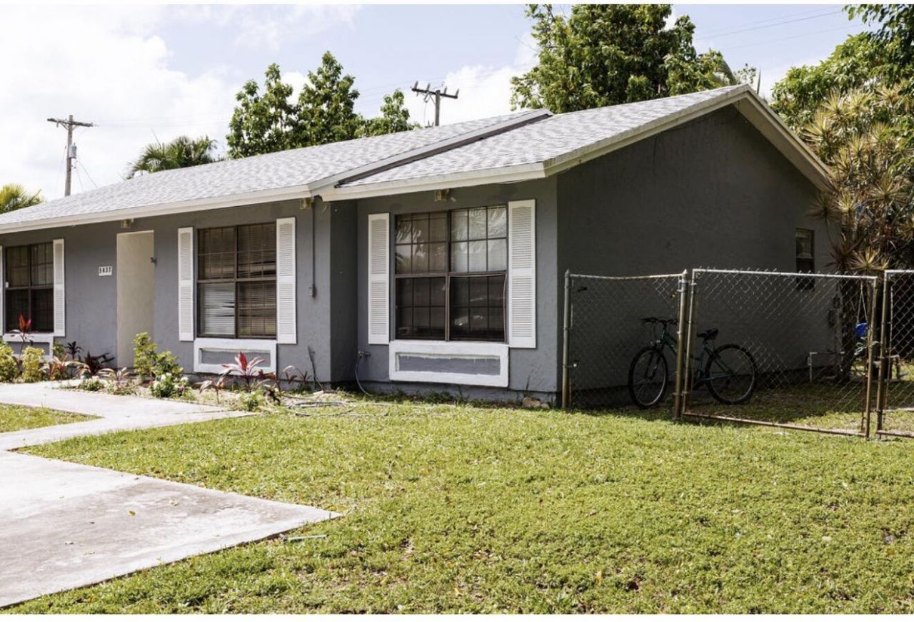 5437 Greenwood Drive, Delray Beach, FL 33484 Photo