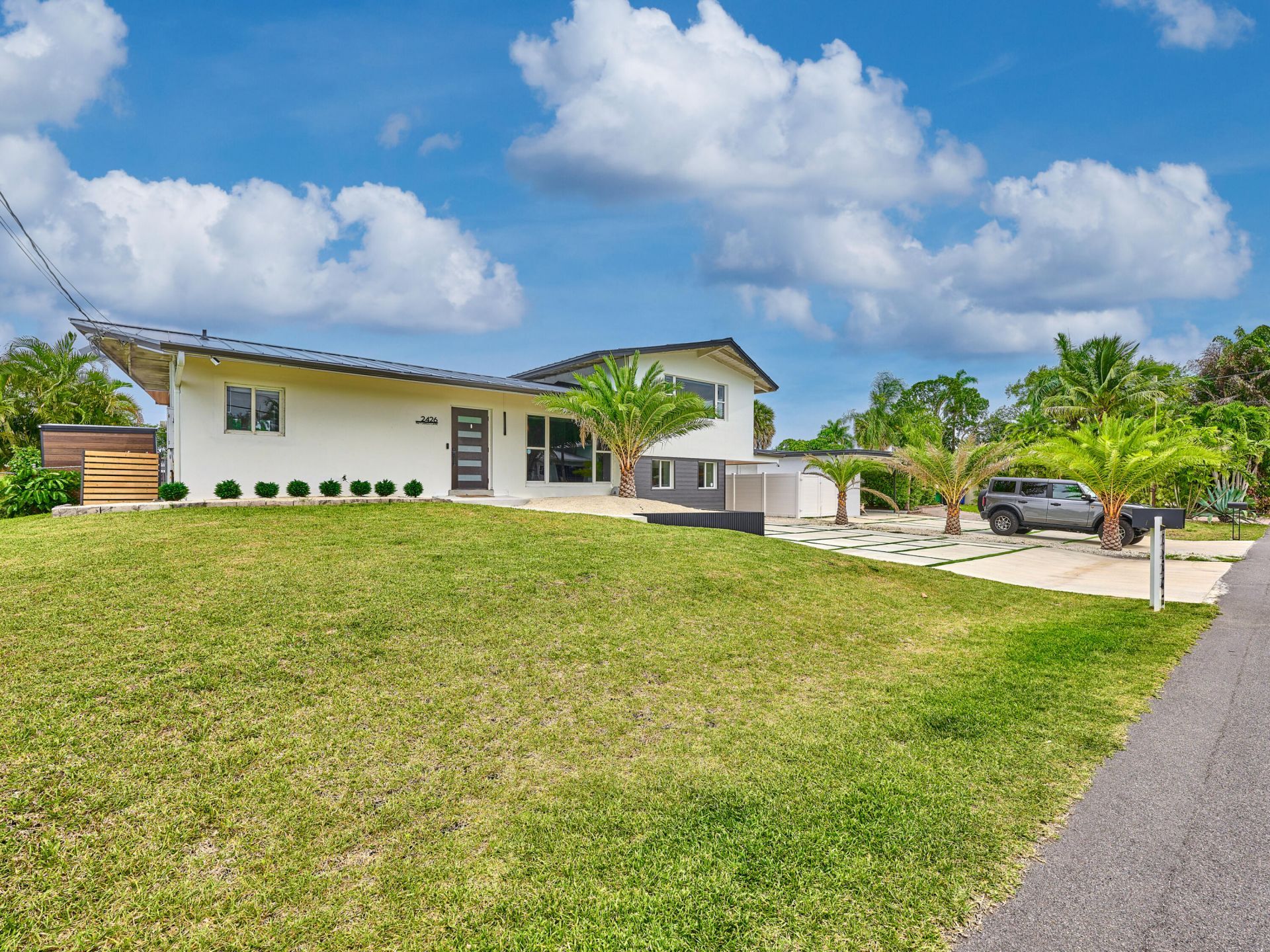 2426 Key Largo Lane, Fort Lauderdale, FL 33312 Photo