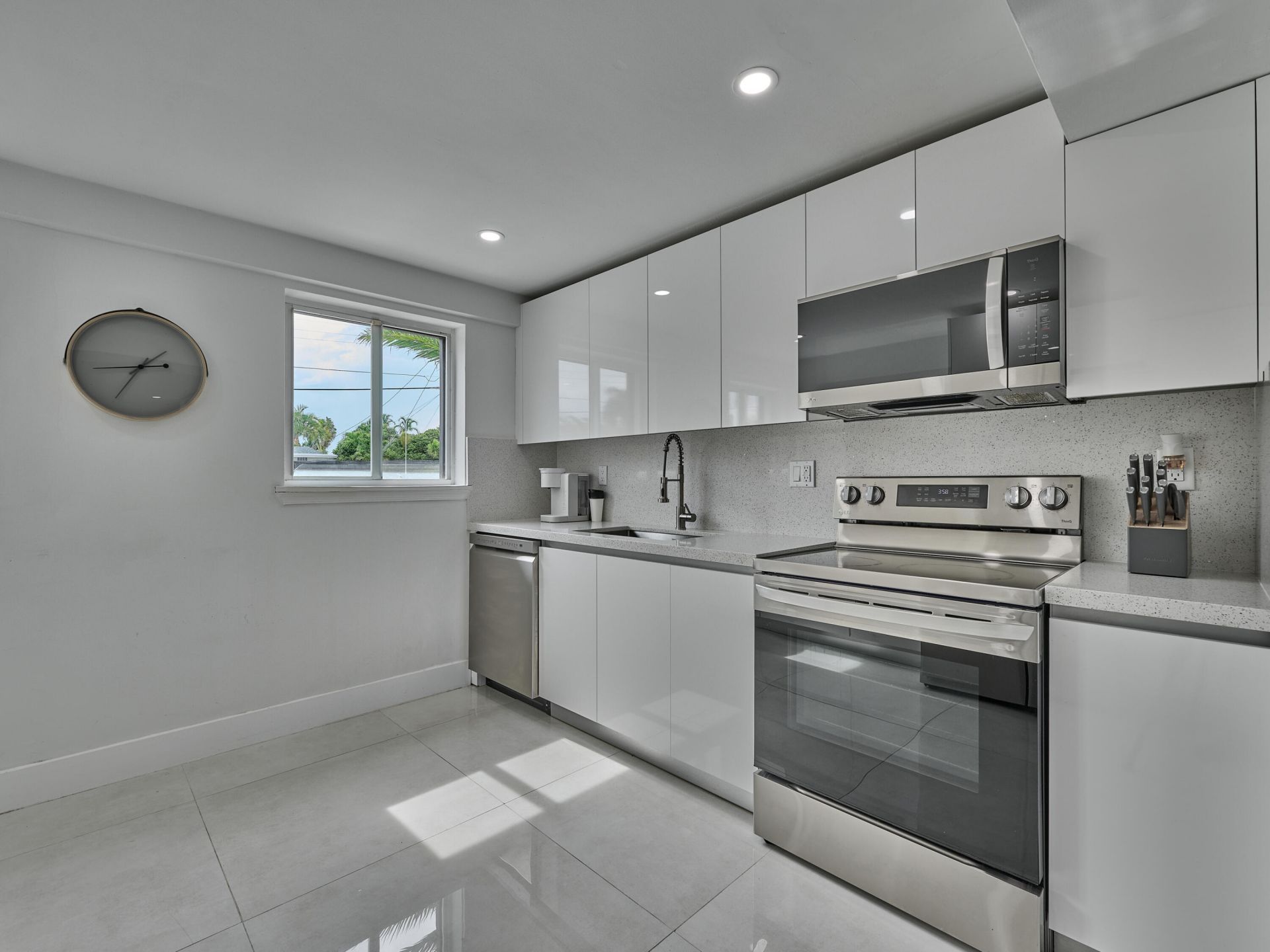 2426 Key Largo Lane, Fort Lauderdale, FL 33312 Photo