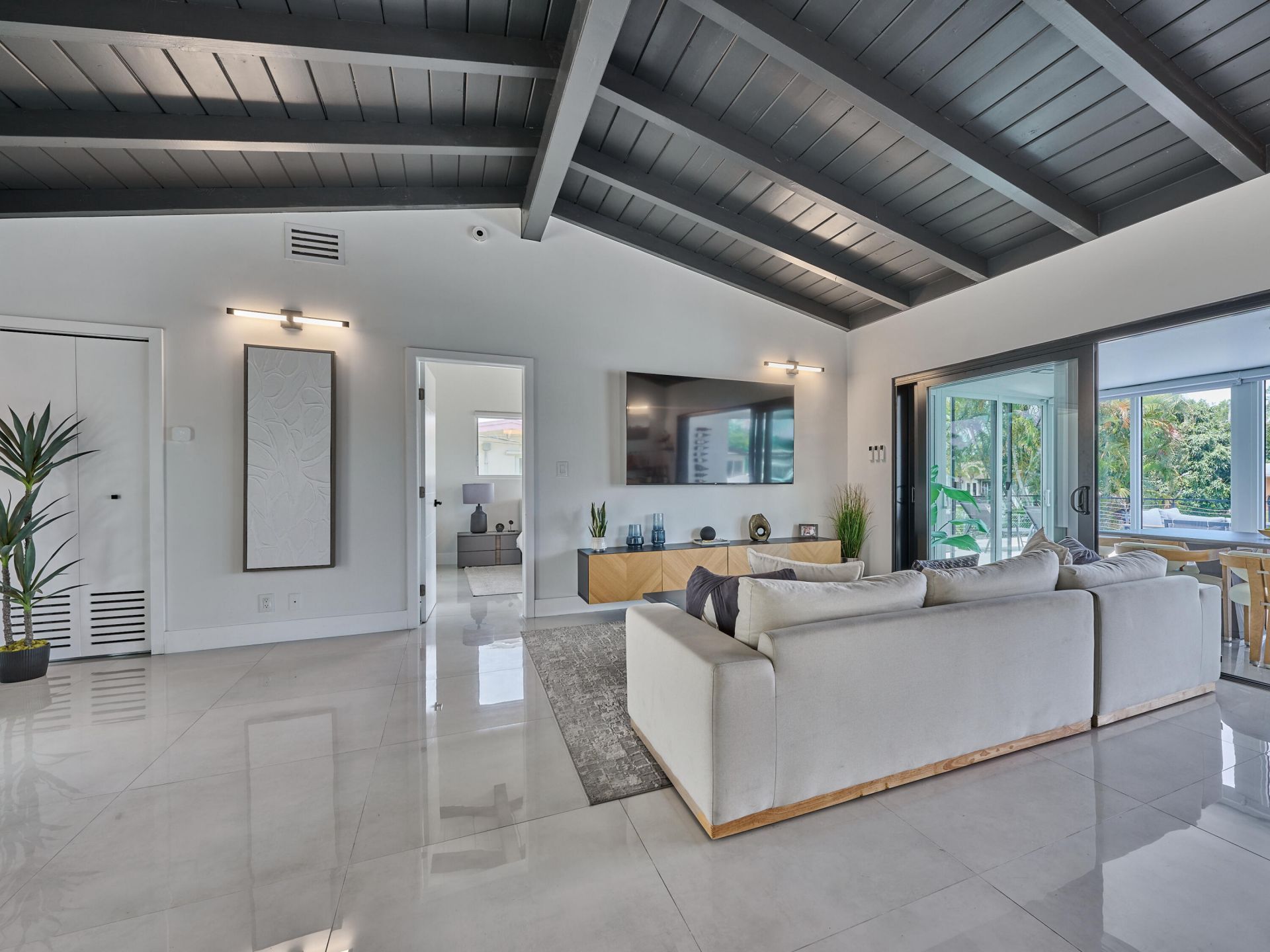 2426 Key Largo Lane, Fort Lauderdale, FL 33312 Photo