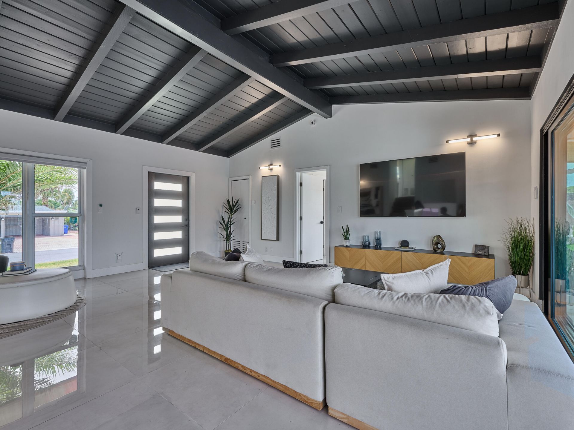 2426 Key Largo Lane, Fort Lauderdale, FL 33312 Photo