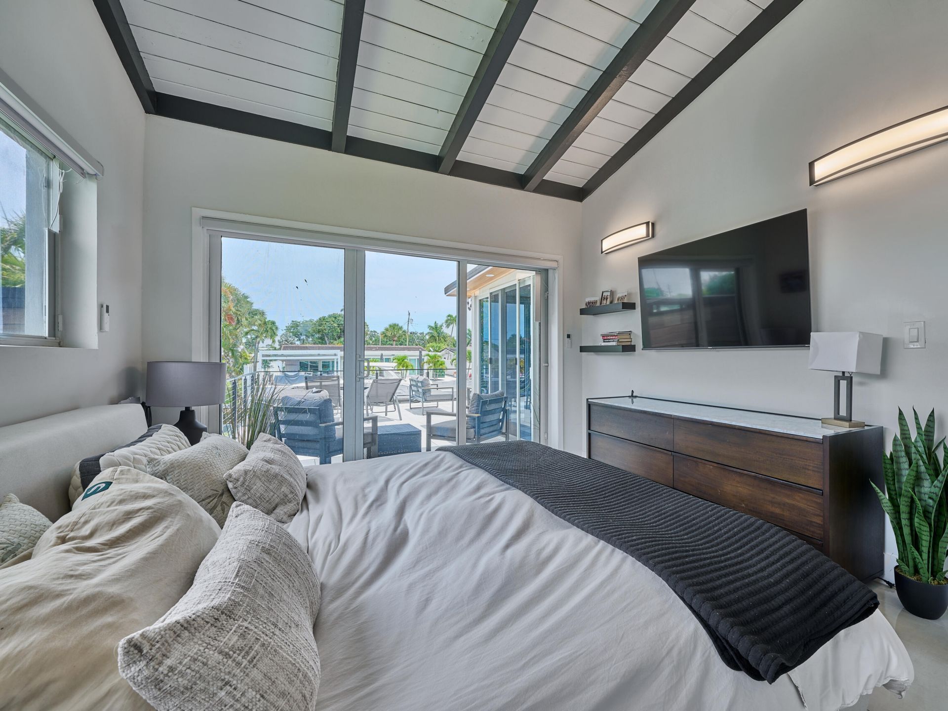 2426 Key Largo Lane, Fort Lauderdale, FL 33312 Photo