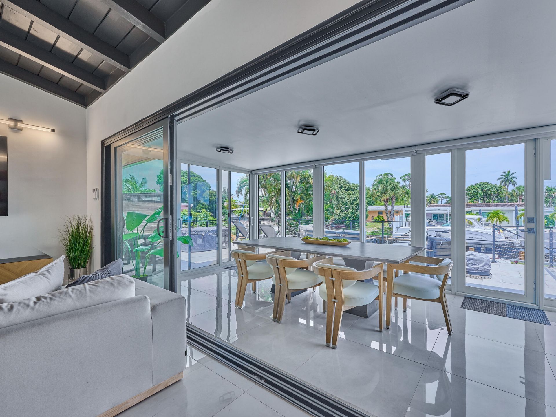 2426 Key Largo Lane, Fort Lauderdale, FL 33312 Photo