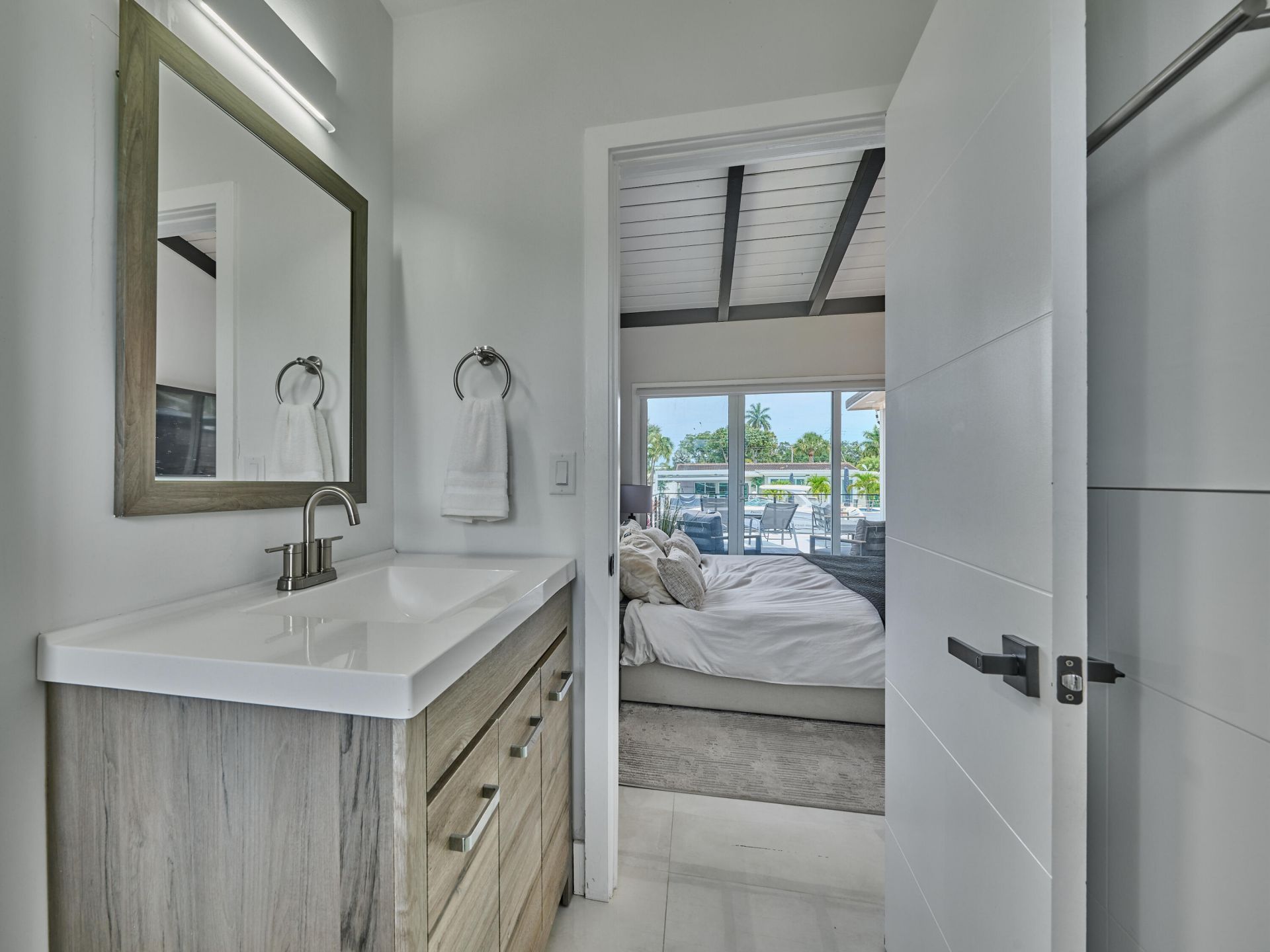 2426 Key Largo Lane, Fort Lauderdale, FL 33312 Photo