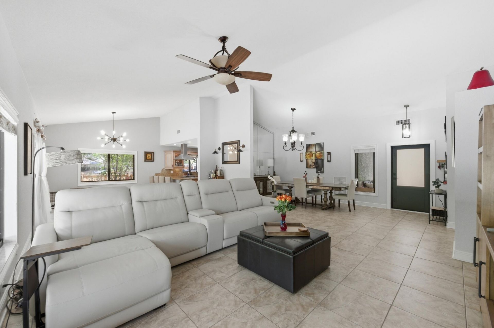 1630 NW 118th Avenue, Pembroke Pines, FL 33026 Photo