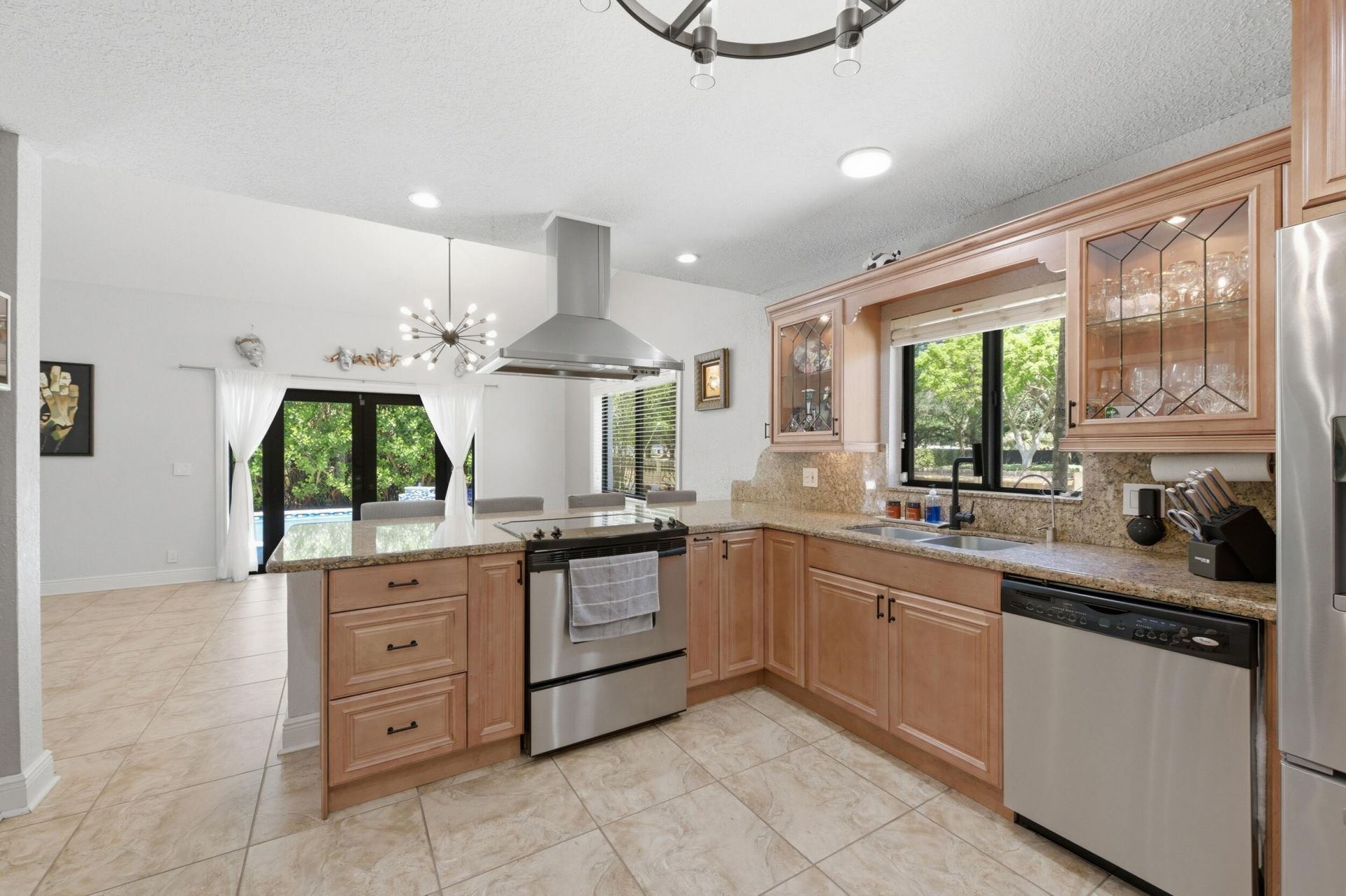 1630 NW 118th Avenue, Pembroke Pines, FL 33026 Photo