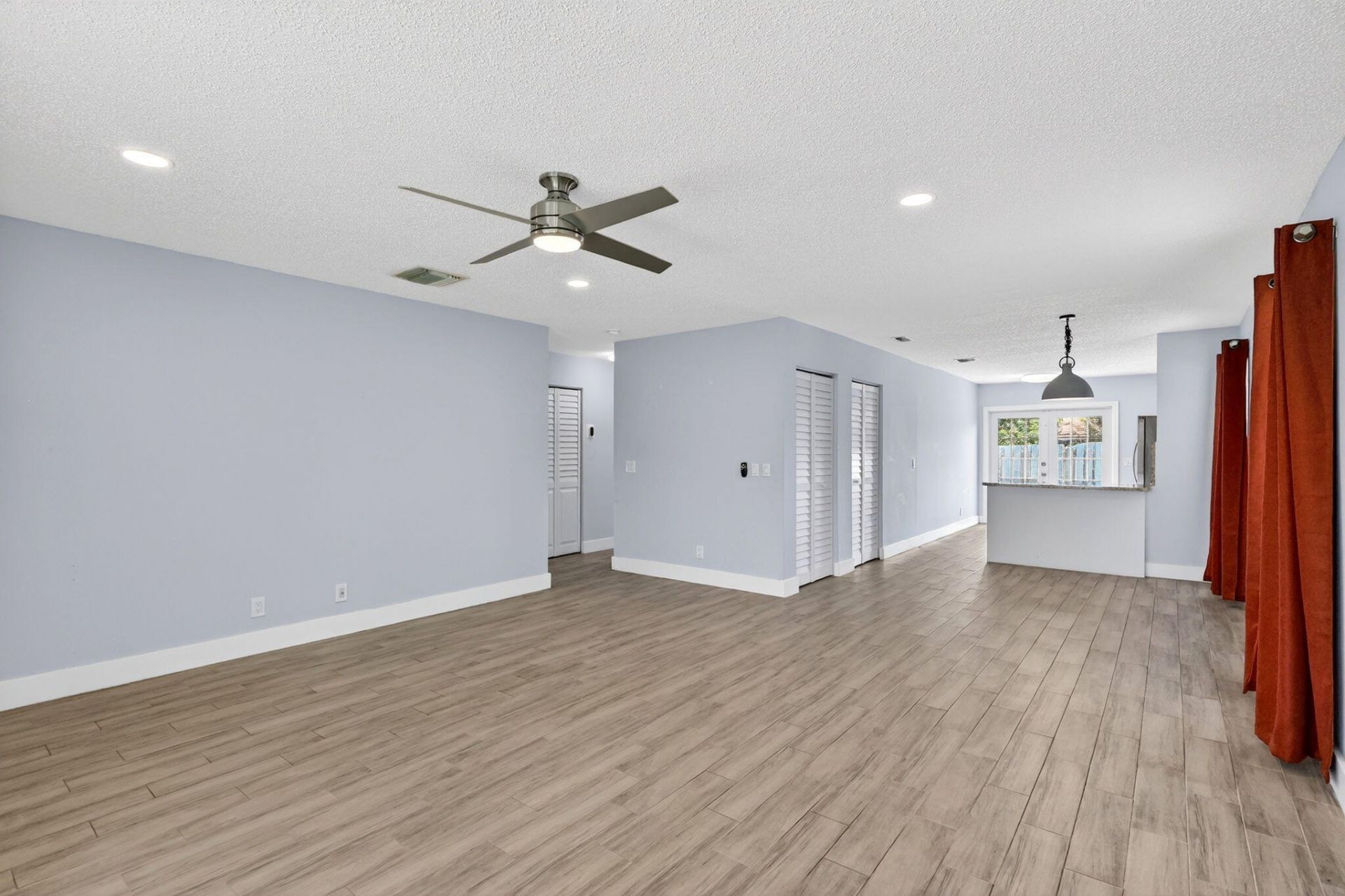 4851 Orleans Court, Unit D, West Palm Beach, FL 33415 Photo