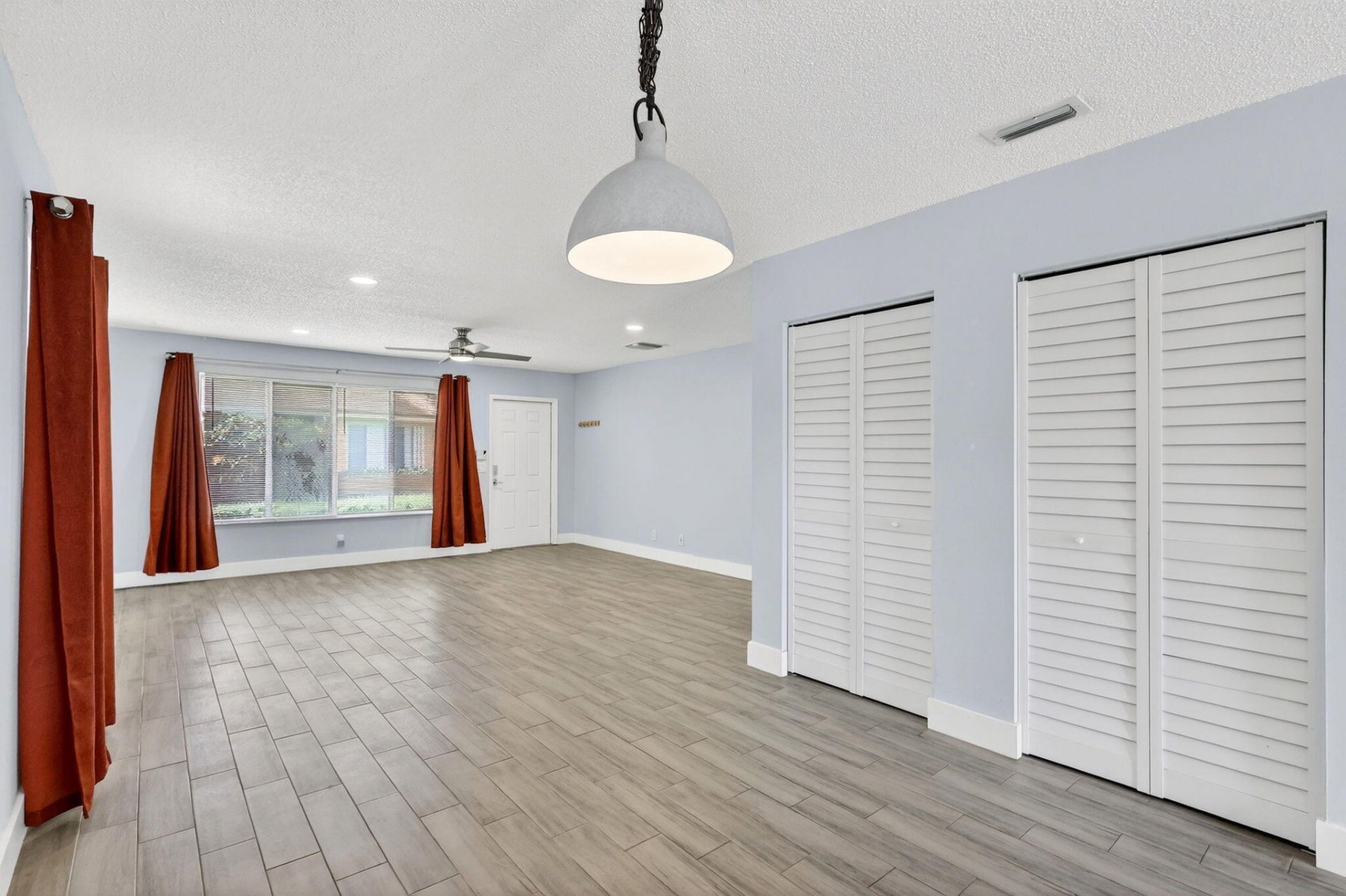 4851 Orleans Court, Unit D, West Palm Beach, FL 33415 Photo