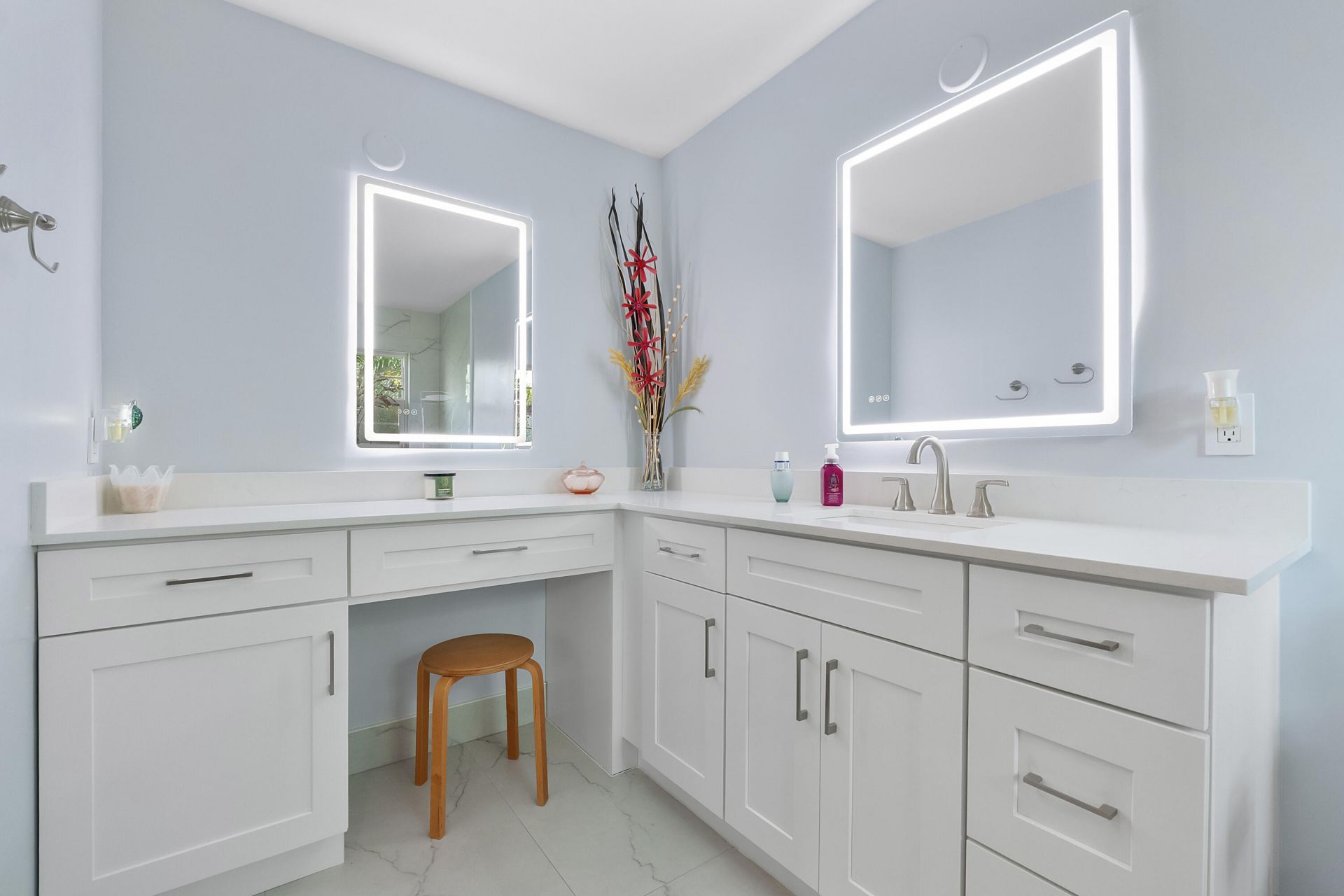 1950 NE 7th St, Unit 105, Deerfield Beach, FL 33441 Photo