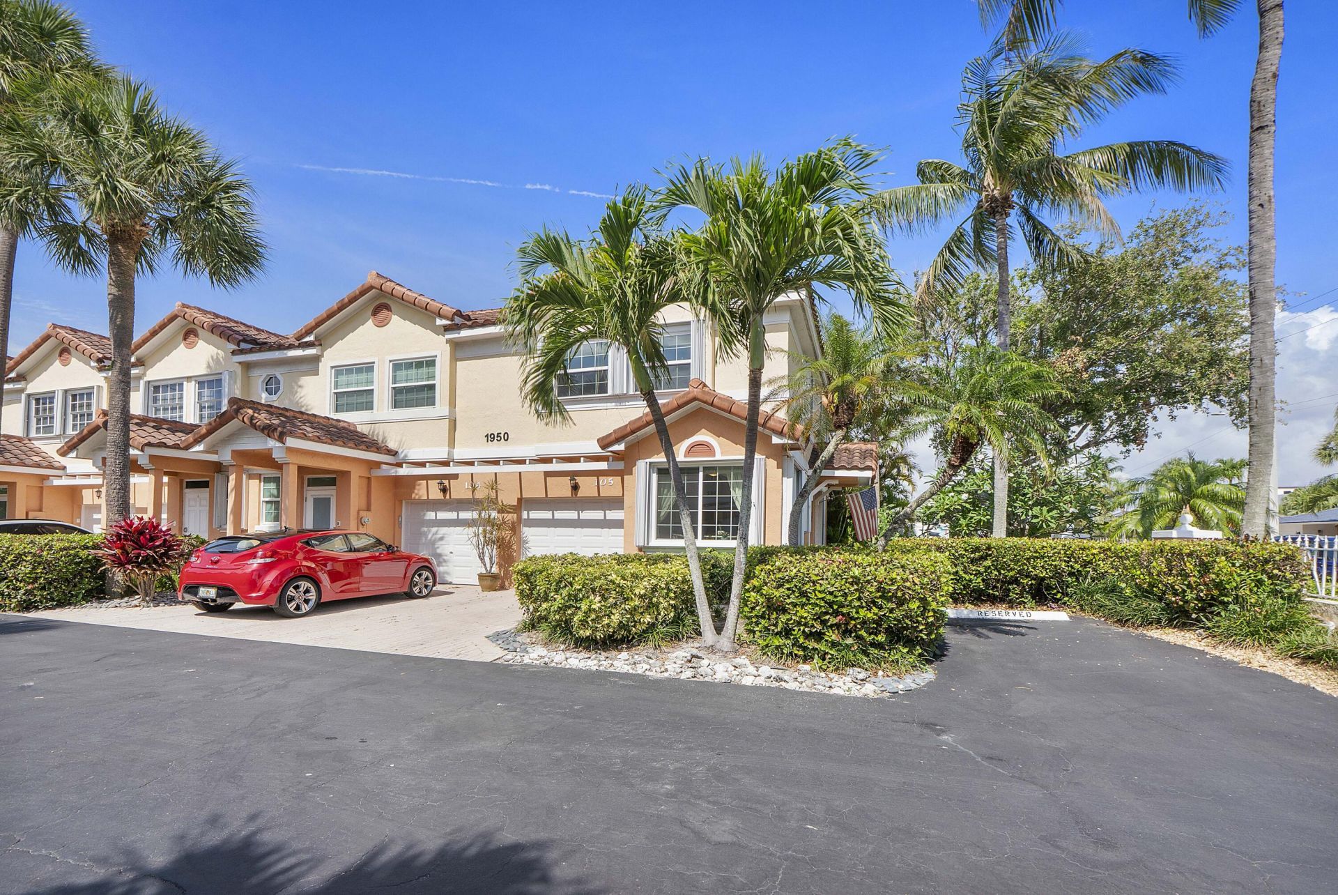 1950 NE 7th St, Unit 105, Deerfield Beach, FL 33441 Photo