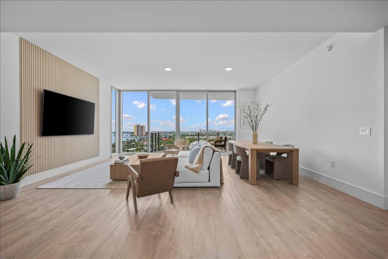 220 Lake Shore Drive, Unit 1207, Lake Park, FL 33403 Photo