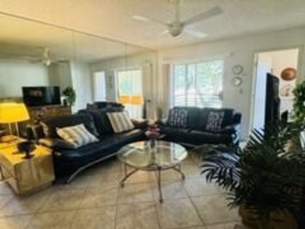 505 Gardens Drive, Unit 204, Pompano Beach, FL 33069