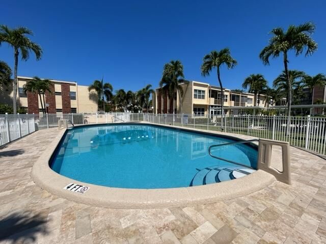 1250 Atlantic Shores Boulevard, Unit 105, Hallandale Beach, FL 33009 Photo