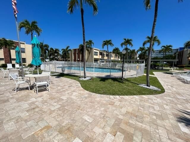 1250 Atlantic Shores Boulevard, Unit 105, Hallandale Beach, FL 33009 Photo