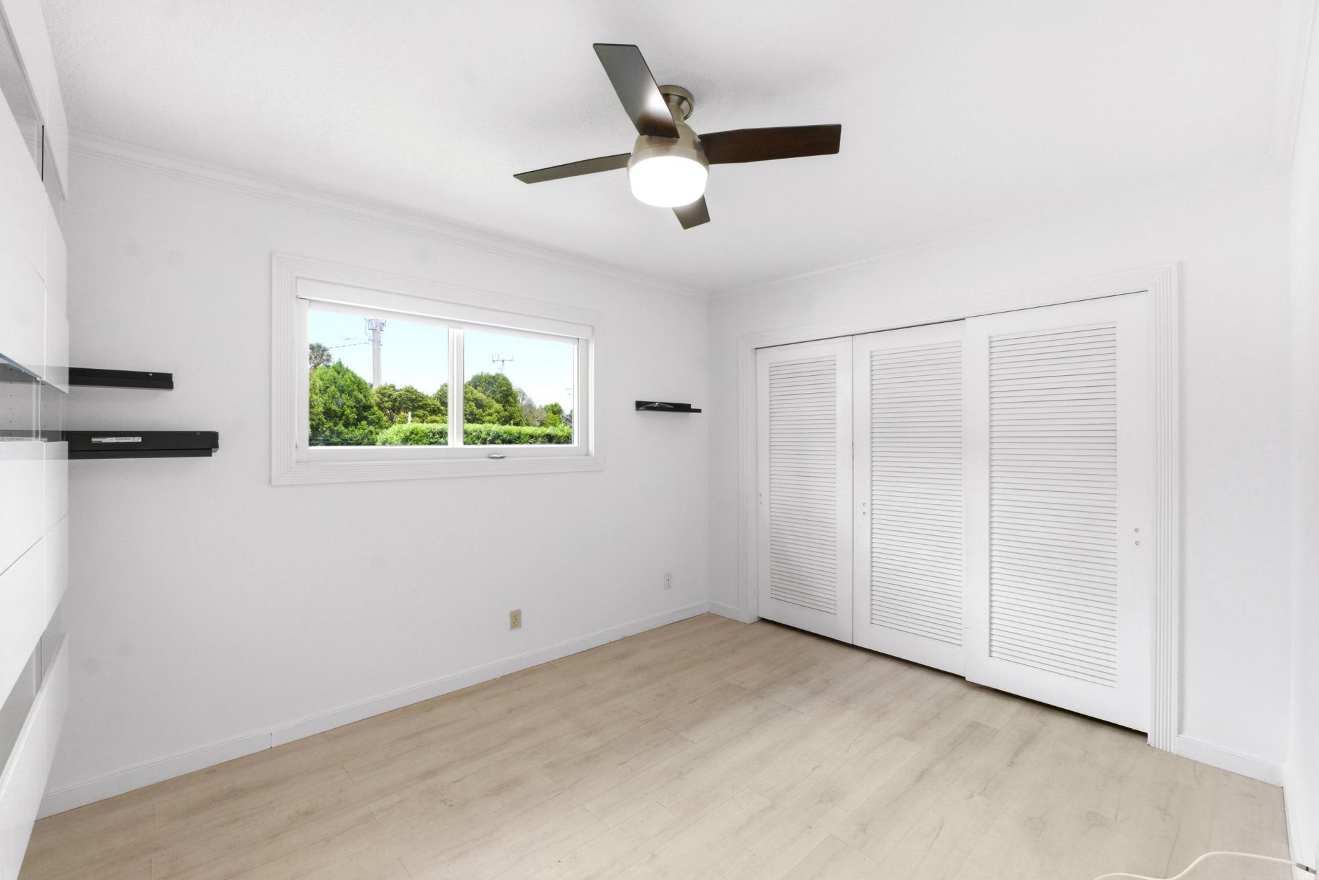 5900 Bayview Drive, Fort Lauderdale, FL 33308 Photo